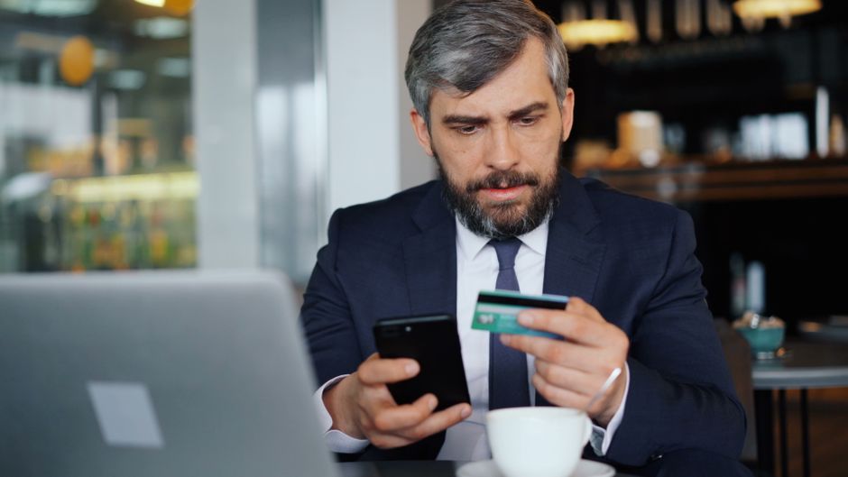 Which Business Credit Card Rewards Actually Pay Off