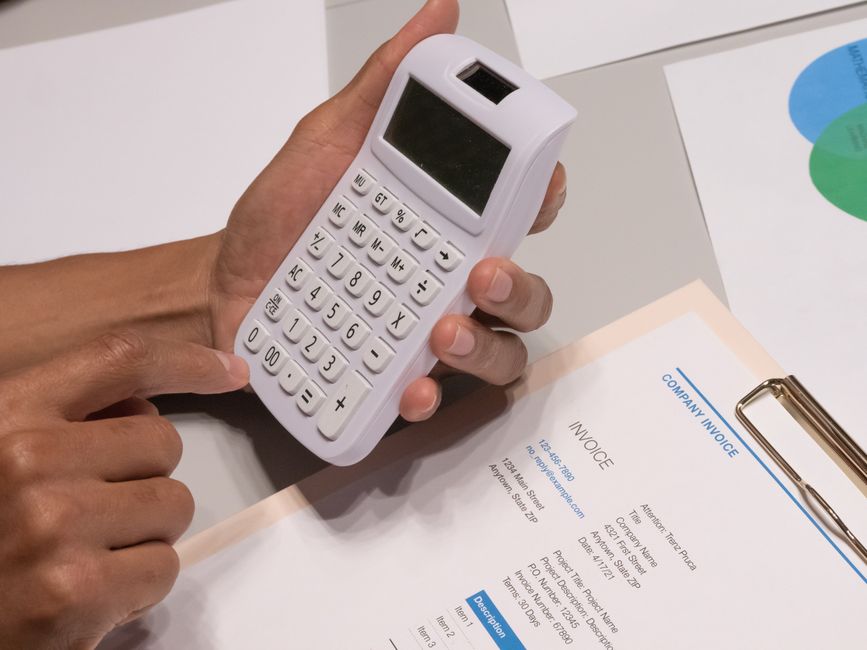 Invoice Like A Pro: The Small Business Guide