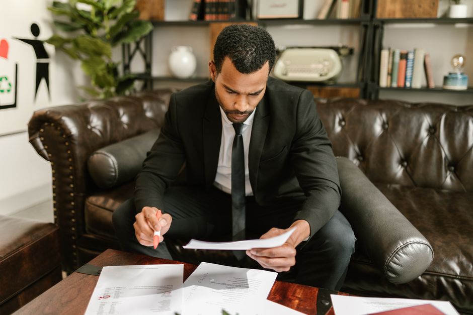 CPA vs Bookkeeper: When to Hire Each for Your Business